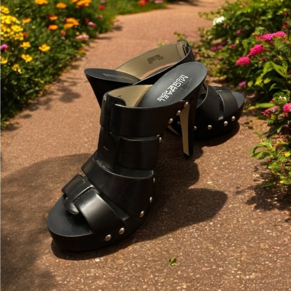 Michael Kors Black Stiletto Heels with Strappy Design - Picture 7 of 9